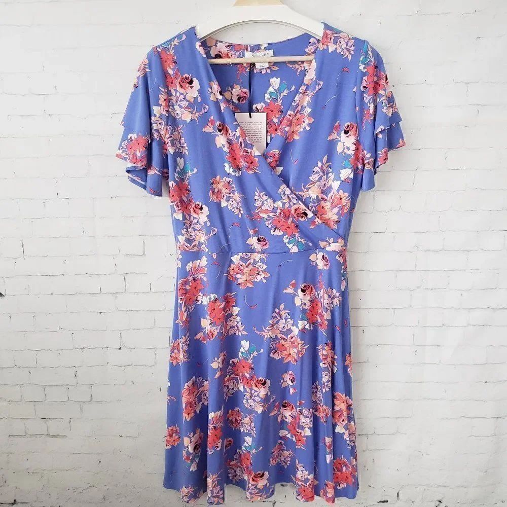 NEW Tabitha Webb Surplice Bodice Blue Floral Dress Size L Flutter Sleeve Stretch